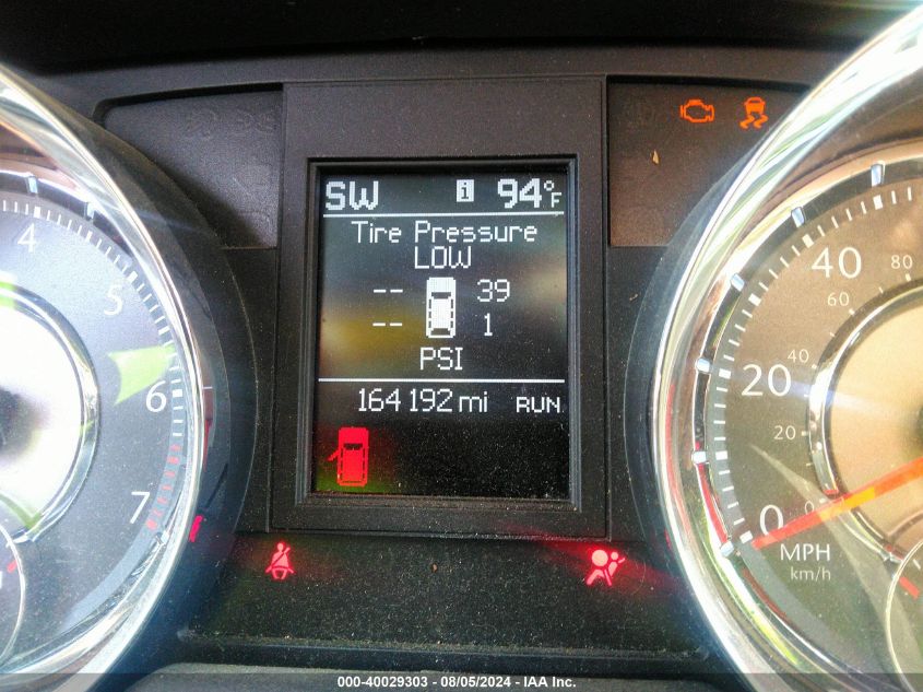 2011 Chrysler Town & Country Touring VIN: 2A4RR5DG3BR735320 Lot: 40029303