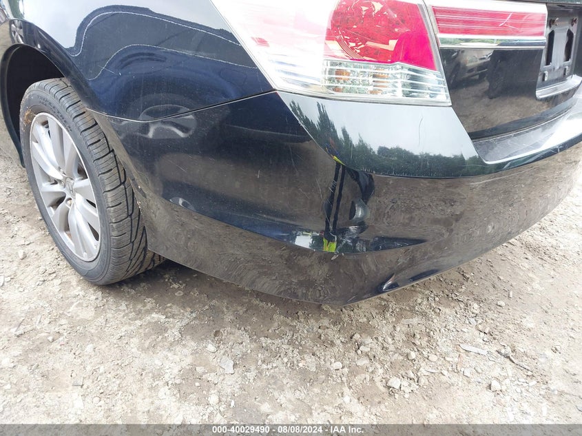 2011 Honda Accord 2.4 Ex-L VIN: 1HGCP2F88BA059670 Lot: 40029490