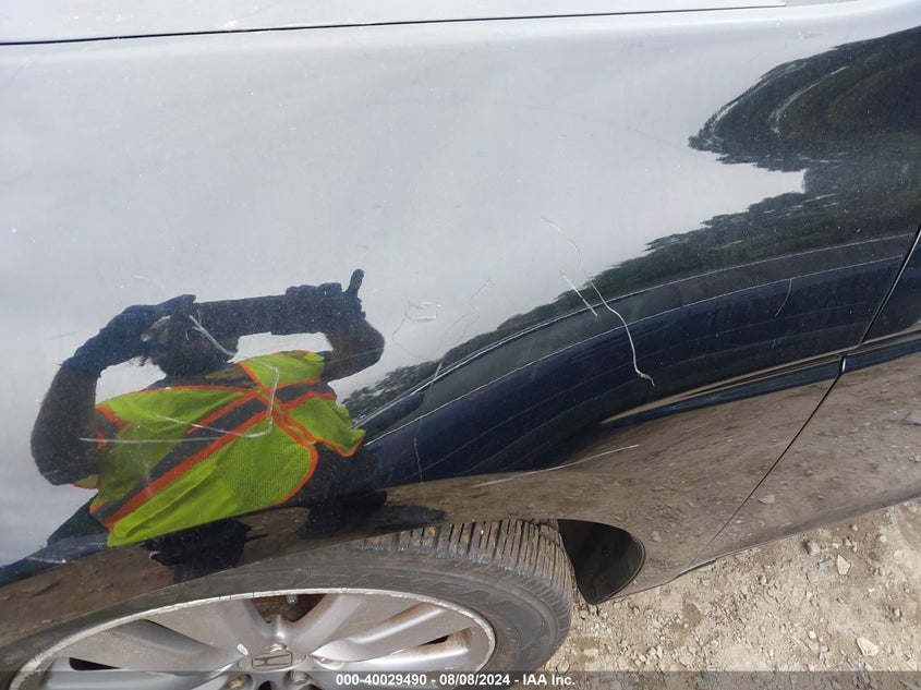 2011 Honda Accord 2.4 Ex-L VIN: 1HGCP2F88BA059670 Lot: 40029490