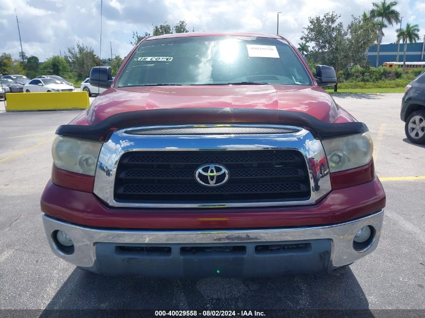 2007 Toyota Tundra Sr5 5.7L V8 VIN: 5TFBV54127X013537 Lot: 40029558