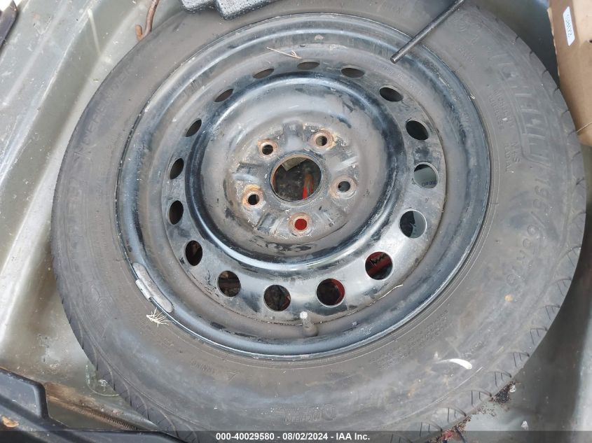 2005 Toyota Camry Le VIN: 4T1BE32K45U037946 Lot: 40029580