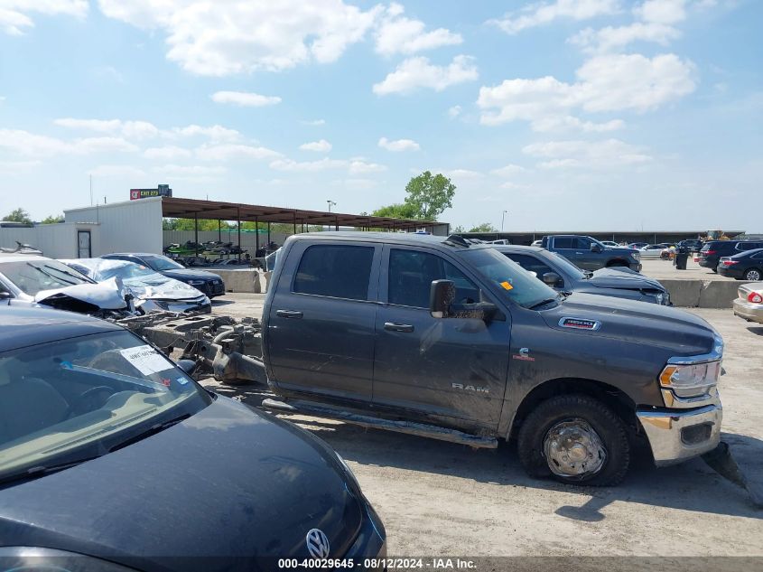 2019 Ram 3500 Tradesman 4X4 8' Box VIN: 3C63RRGLXKG665064 Lot: 40029645