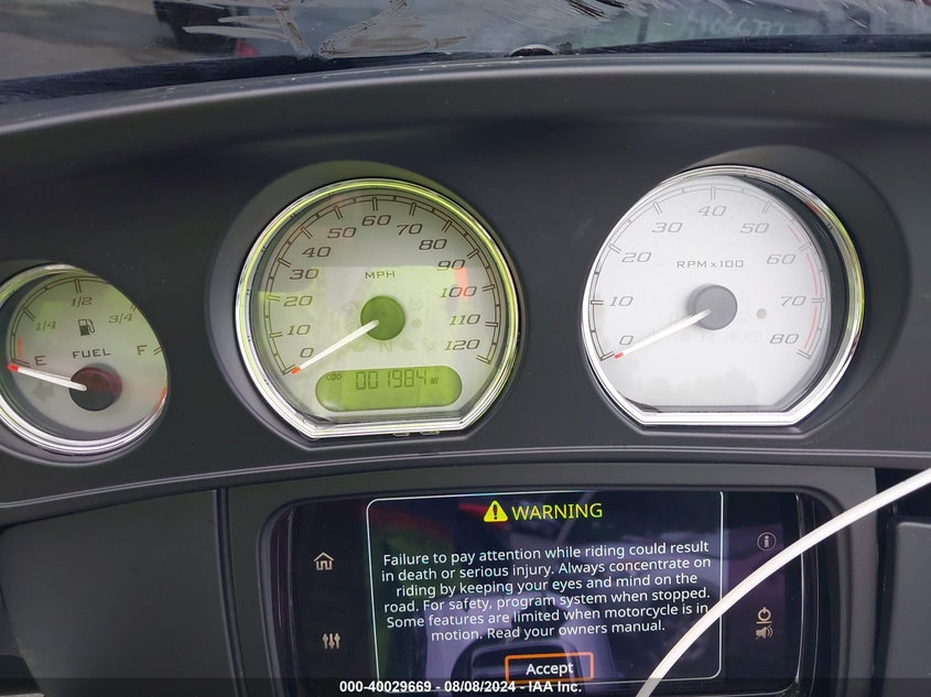 2022 HARLEY-DAVIDSON FLHX - 1HD1KBC1XNB651161