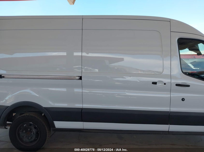 2018 Ford Transit-250 VIN: 1FTYR2CM6JKA55688 Lot: 40029778