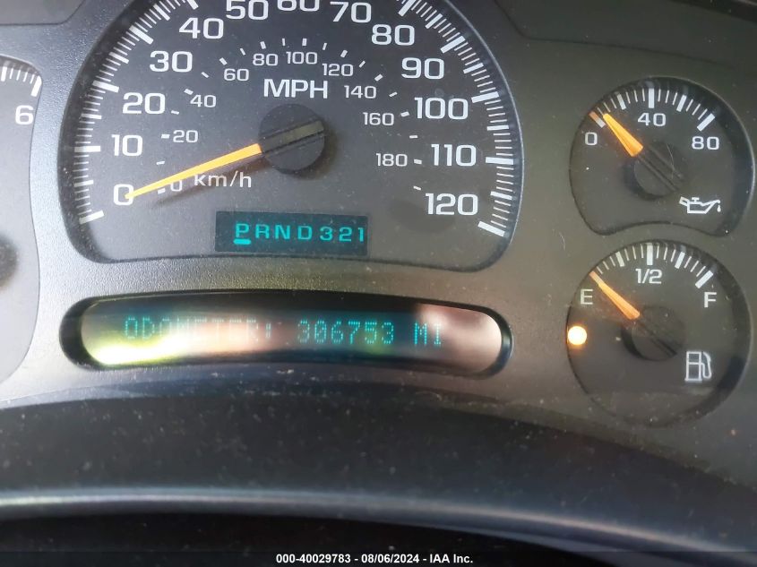 2004 Chevrolet Tahoe Lt VIN: 1GNEC13Z04J305552 Lot: 40029783