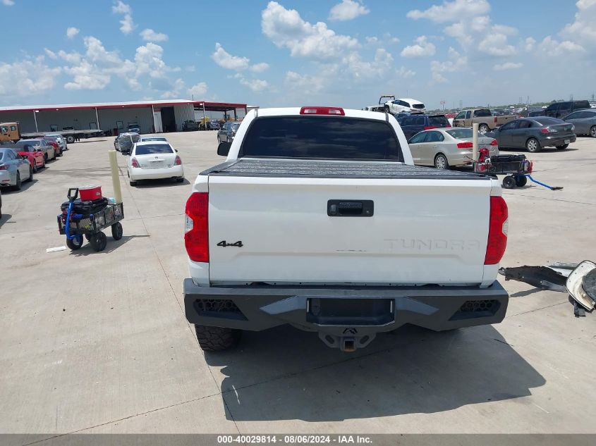 2016 Toyota Tundra Trd Pro 5.7L V8 VIN: 5TFDW5F12GX580012 Lot: 40029814