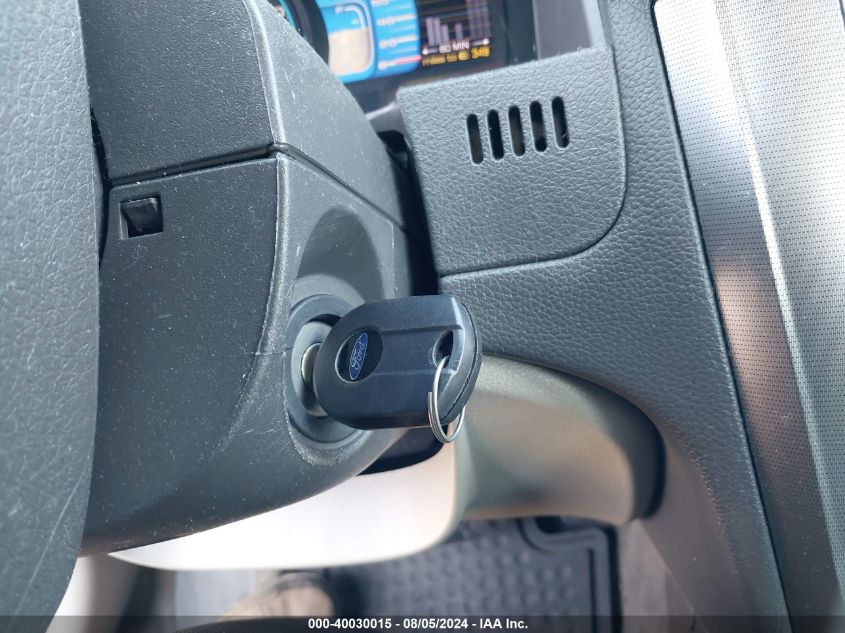 2010 Ford Fusion Hybrid VIN: 3FADP0L32AR392070 Lot: 40030015