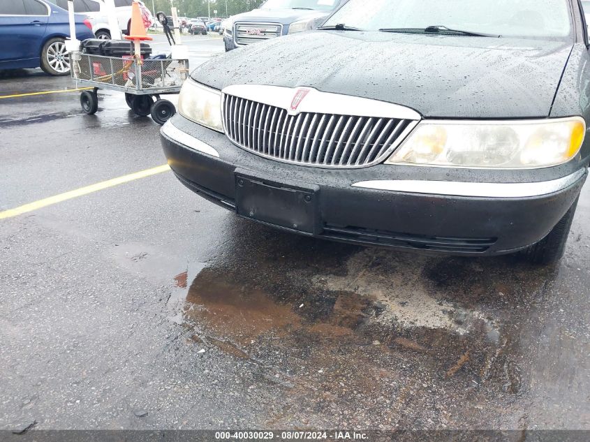 2000 Lincoln Continental VIN: 1LNHM97V4YY766982 Lot: 40030029