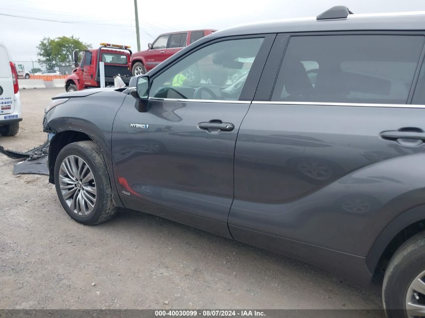 2021 Toyota Highlander Hybrid Platinum VIN: 5TDEBRCH2MS042596 Lot: 40030099