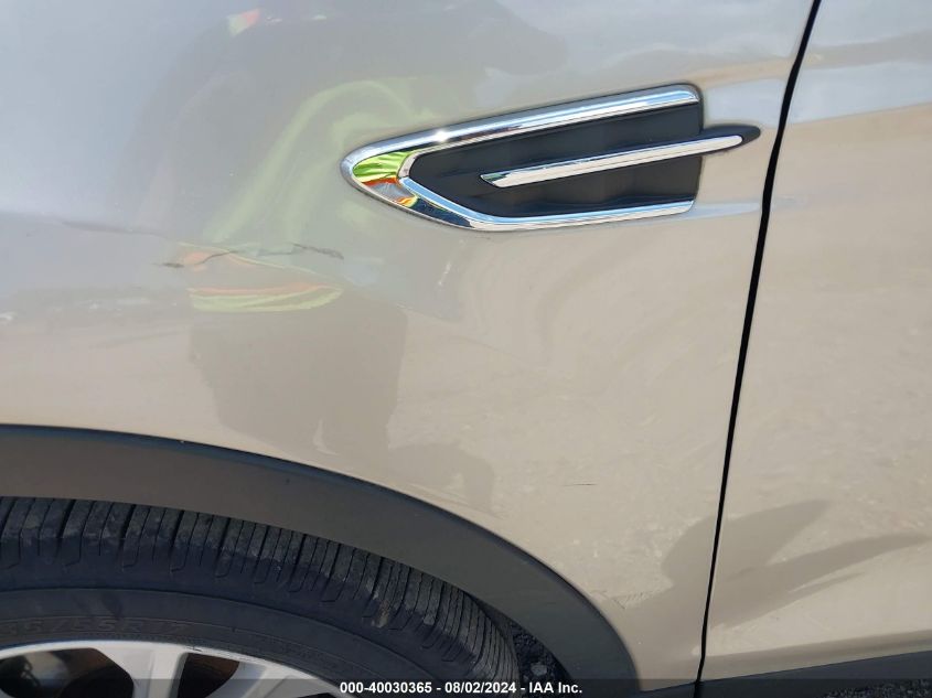 2017 Ford Escape Se VIN: 1FMCU0GD5HUB19835 Lot: 40030365