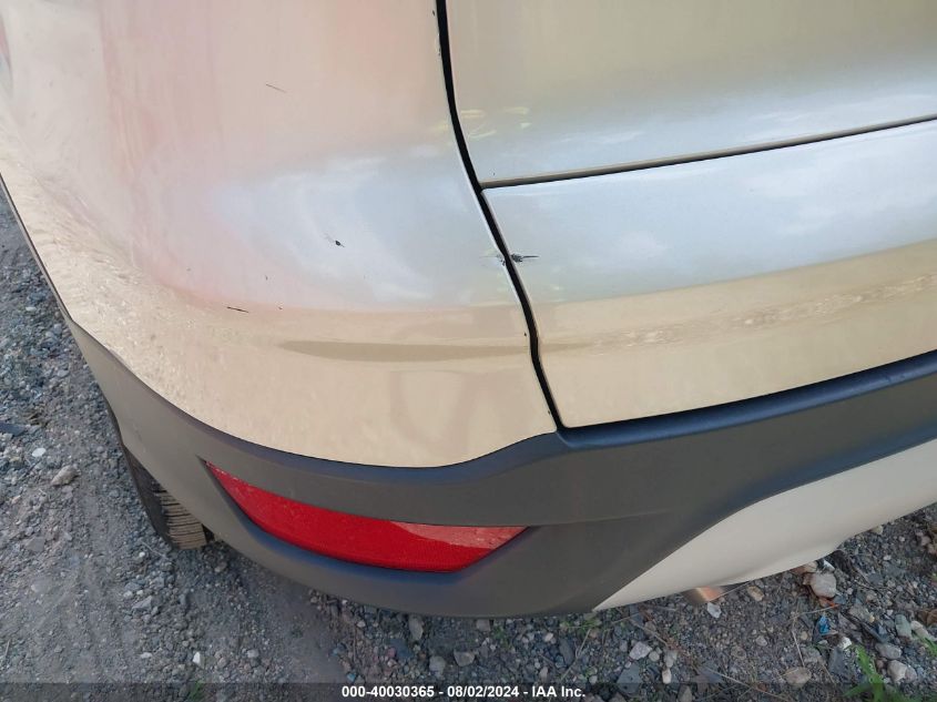 2017 Ford Escape Se VIN: 1FMCU0GD5HUB19835 Lot: 40030365