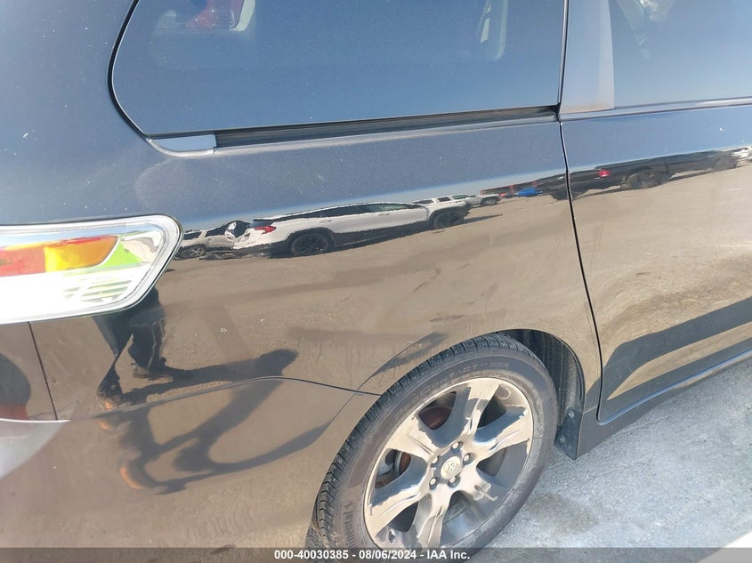 2012 Toyota Sienna Sport VIN: 5TDXK3DCXCS226529 Lot: 40030385