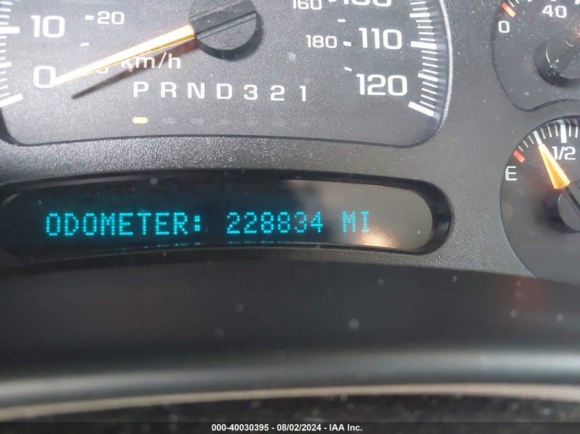 2006 Chevrolet Tahoe Ls VIN: 1GNEC13T76J108523 Lot: 40030395