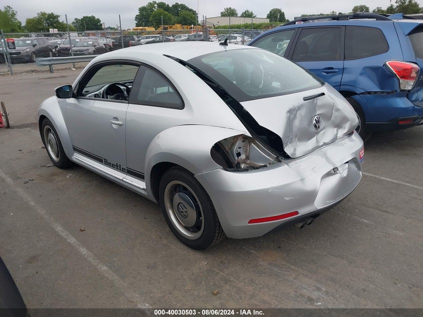 2013 VOLKSWAGEN BEETLE - 3VWJP7AT6DM633555