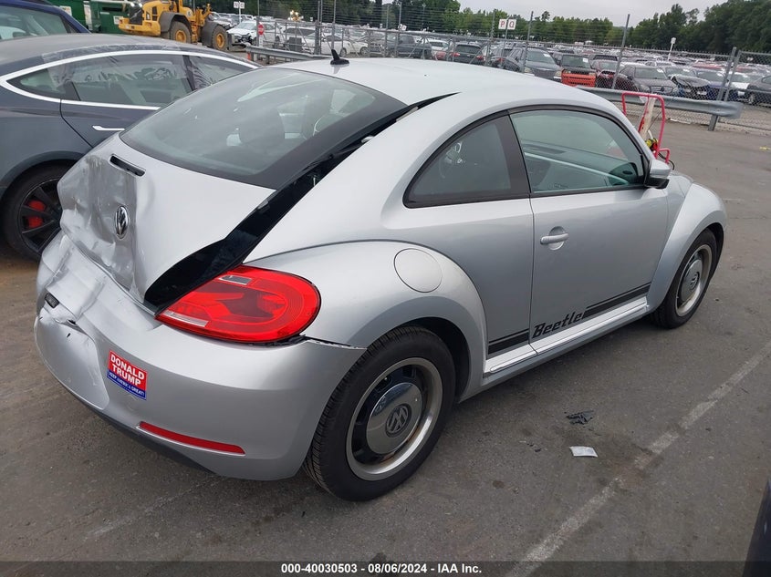2013 VOLKSWAGEN BEETLE - 3VWJP7AT6DM633555