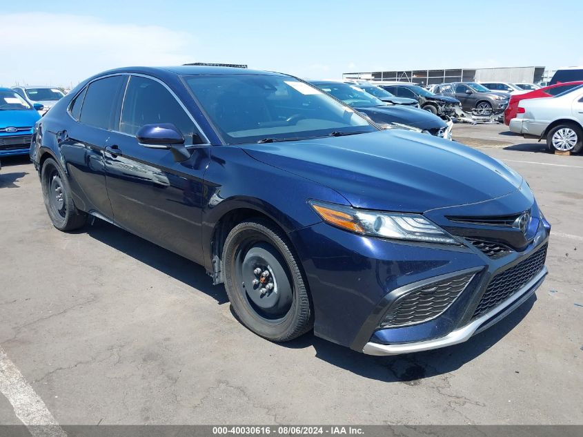 4T1K61AK8MU577155 2021 TOYOTA CAMRY - Image 1