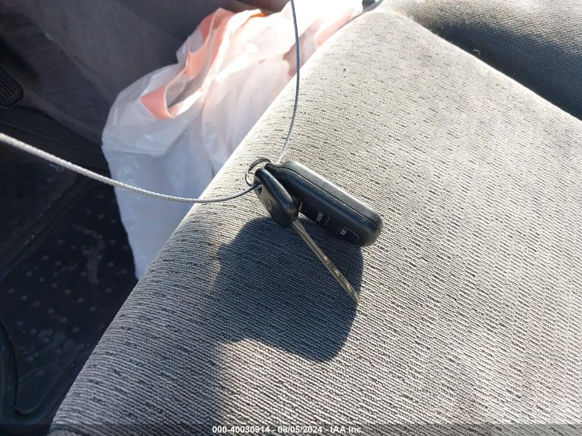 2004 Toyota Camry Le VIN: 4T1BE32K54U310522 Lot: 40030914