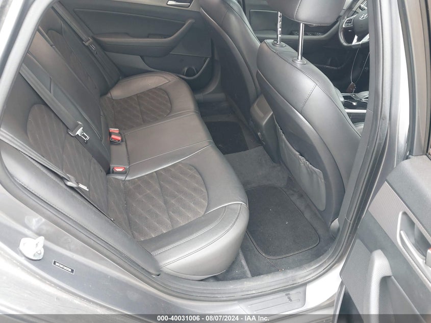 VIN 5NPE34AF7JH631596 2018 HYUNDAI SONATA SPORT