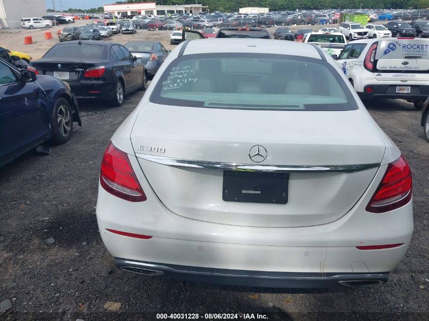 2017 Mercedes-Benz E 300 300 VIN: WDDZF4JB1HA076383 Lot: 40031228