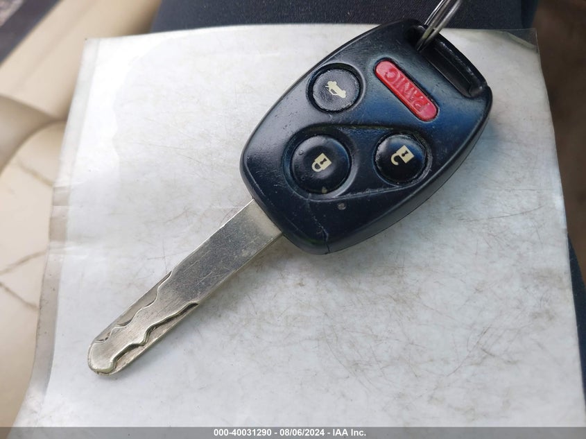 2011 Honda Accord 2.4 Ex-L VIN: 1HGCP2F88BA155136 Lot: 40031290