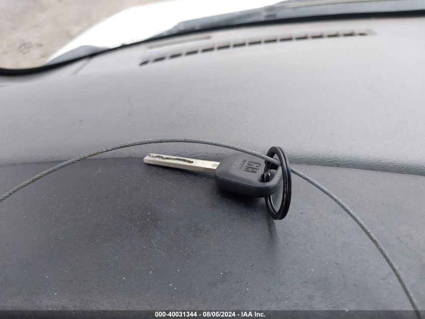 2015 Chevrolet Express 2500 Work Van VIN: 1GCWGFFF0F1103250 Lot: 40031344