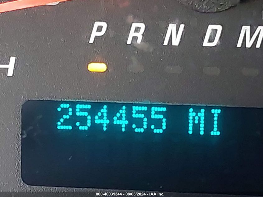 2015 Chevrolet Express 2500 Work Van VIN: 1GCWGFFF0F1103250 Lot: 40031344