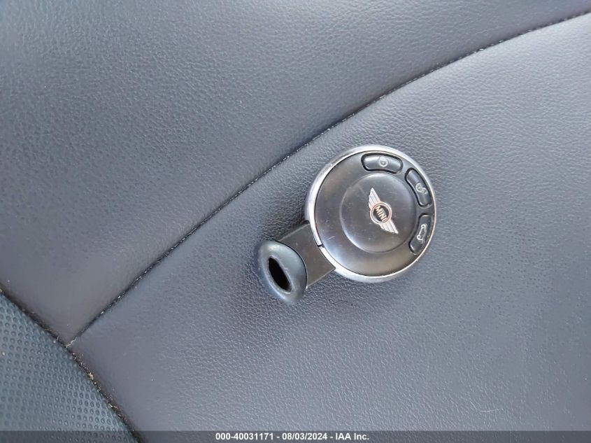 2011 Mini Cooper S VIN: WMWSV3C52BTY12935 Lot: 40031171