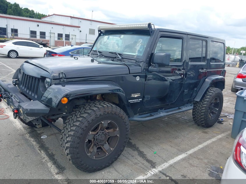 2015 JEEP WRANGLER UNLIMITED SAHARA - 1C4BJWEG3FL513930