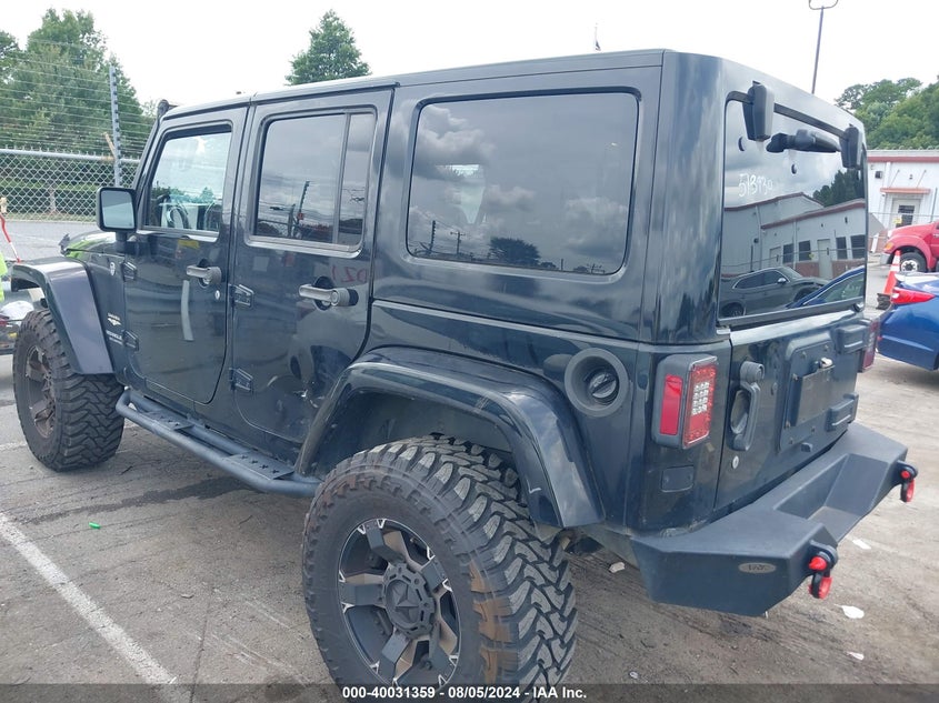 2015 JEEP WRANGLER UNLIMITED SAHARA - 1C4BJWEG3FL513930
