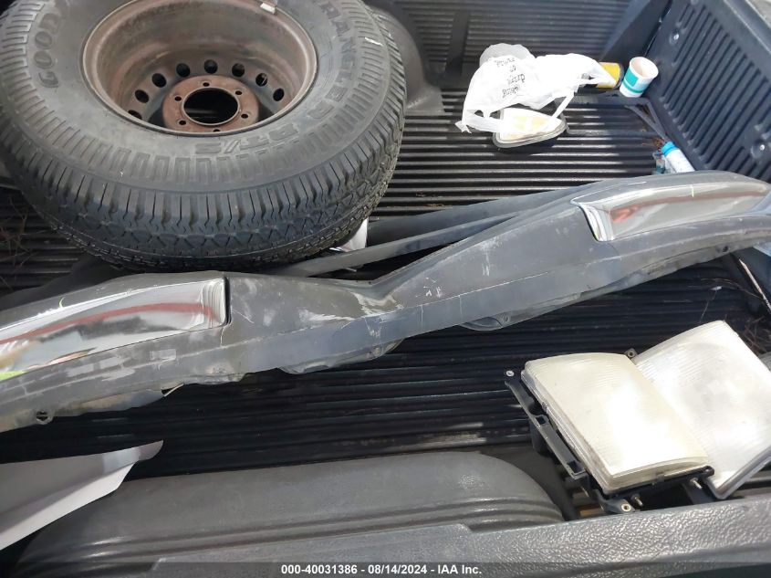 2000 Toyota Tacoma Prerunner VIN: 4TANM92N0YZ583163 Lot: 40031386