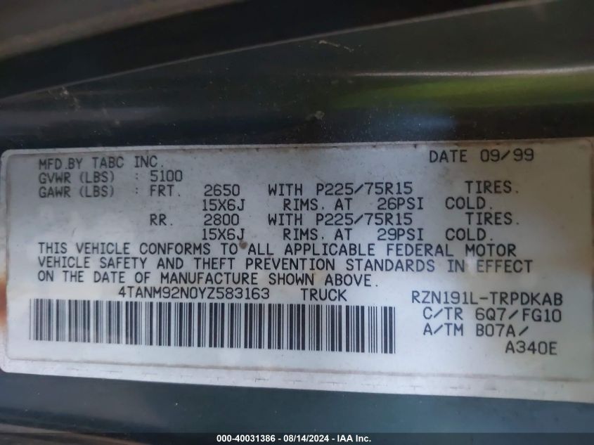 2000 Toyota Tacoma Prerunner VIN: 4TANM92N0YZ583163 Lot: 40031386