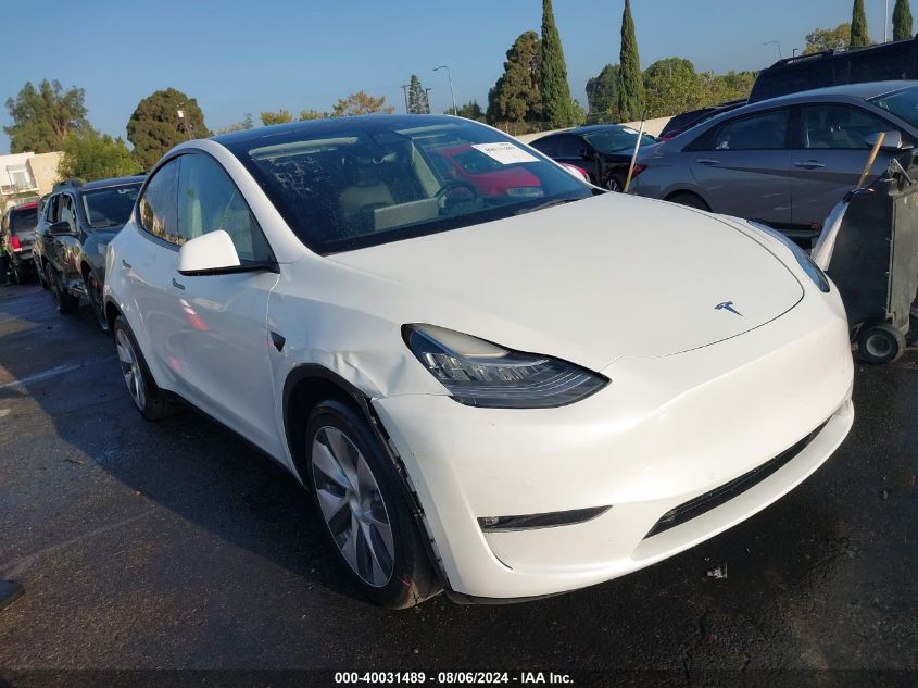 2022 Tesla Model Y Long Range Dual Motor All-Wheel Drive VIN: 7SAYGDEE9NF377187 Lot: 40031489