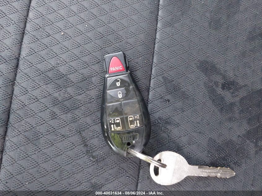 2010 Dodge Grand Caravan Sxt VIN: 2D4RN5D10AR369086 Lot: 40031634