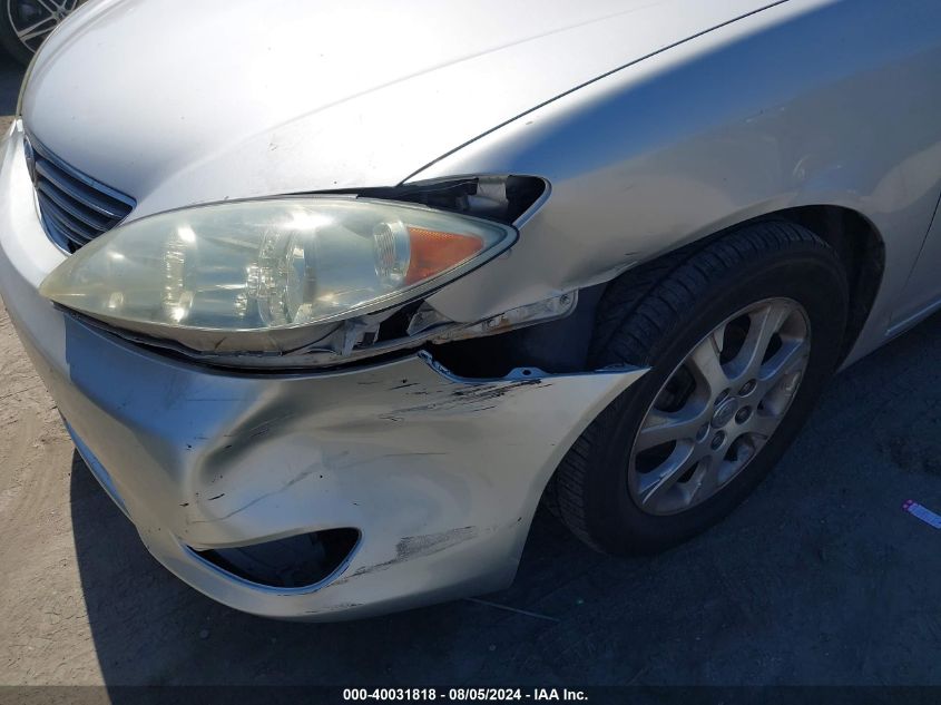 2005 Toyota Camry Xle VIN: 4T1BE30K15U564281 Lot: 40031818