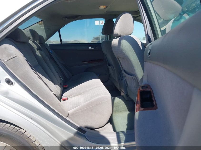 2005 Toyota Camry Xle VIN: 4T1BE30K15U564281 Lot: 40031818