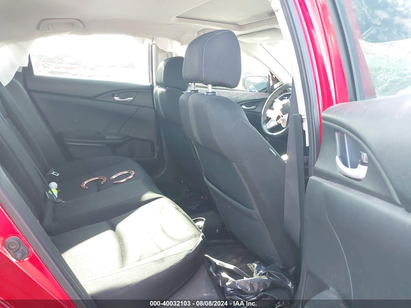 VIN: 2HGFC2F7XJH533862 2018 HONDA CIVIC EX