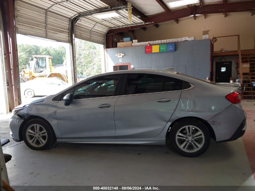 2017 Chevrolet Cruze Lt Auto VIN: 1G1BE5SM2H7189723 Lot: 40032148