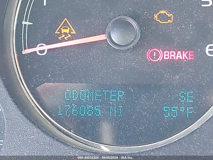 2010 Chevrolet Tahoe Lt VIN: 1GNMCBE32AR193912 Lot: 40032328