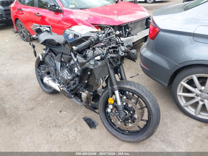 VIN JYARM38E3RA012062 2024 YAMAHA YZFR7