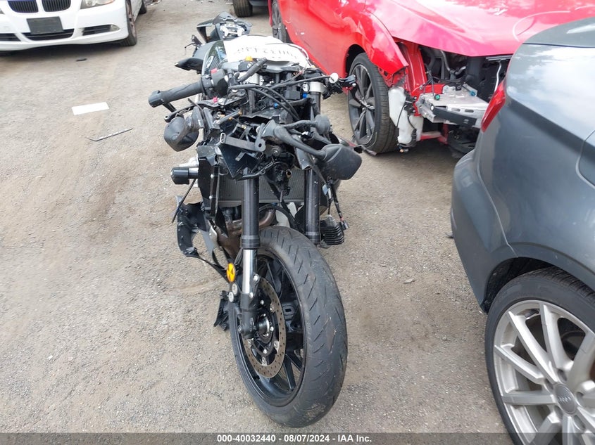 VIN JYARM38E3RA012062 2024 YAMAHA YZFR7