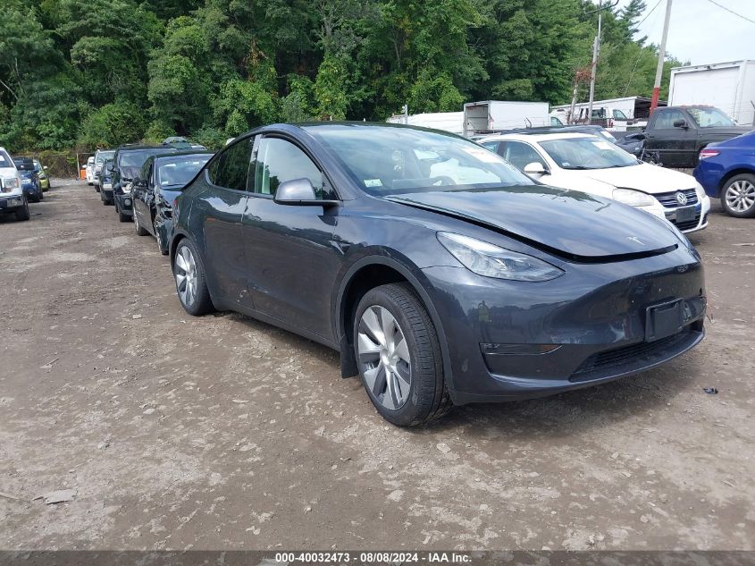 7SAYGDEE7RA231597 2024 TESLA MODEL Y - Image 1