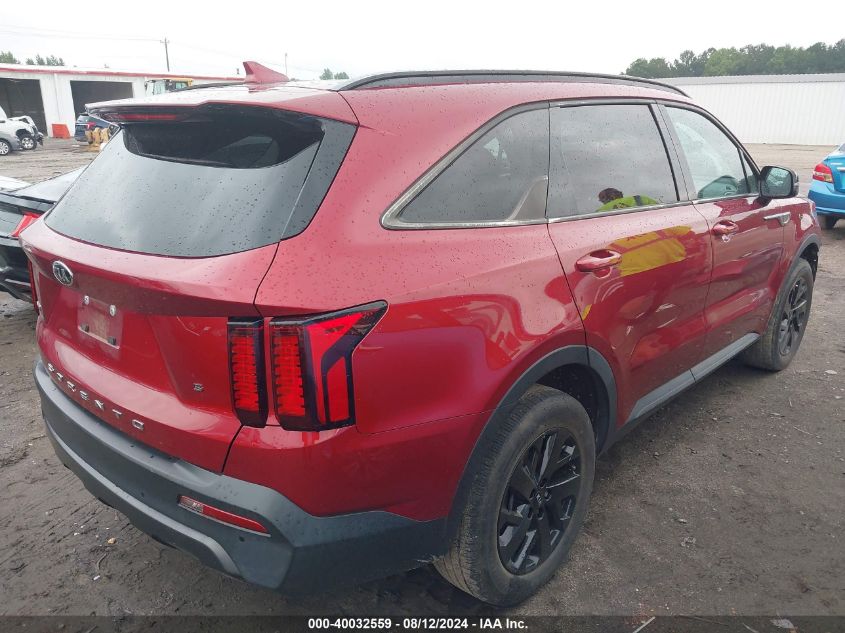 2021 KIA SORENTO S - 5XYRLDLC0MG005050