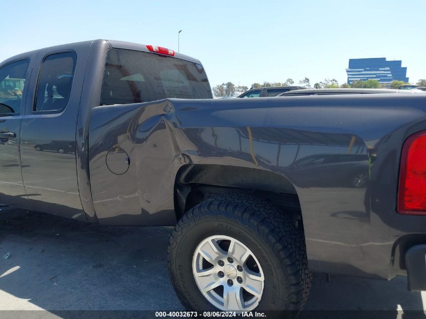 2011 Chevrolet Silverado 1500 Ls VIN: 1GCRCREA5BZ239952 Lot: 40032673