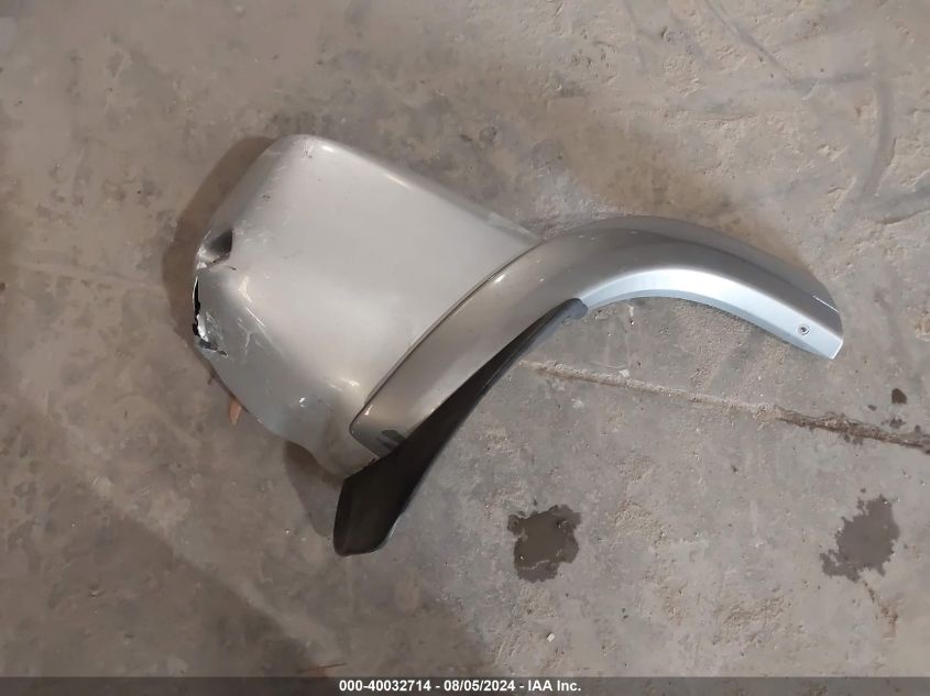 2004 Toyota Rav4 VIN: JTEGD20V340001381 Lot: 40032714