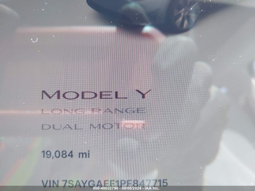 2023 Tesla Model Y Awd/Long Range Dual Motor All-Wheel Drive VIN: 7SAYGAEE1PF847715 Lot: 40032798