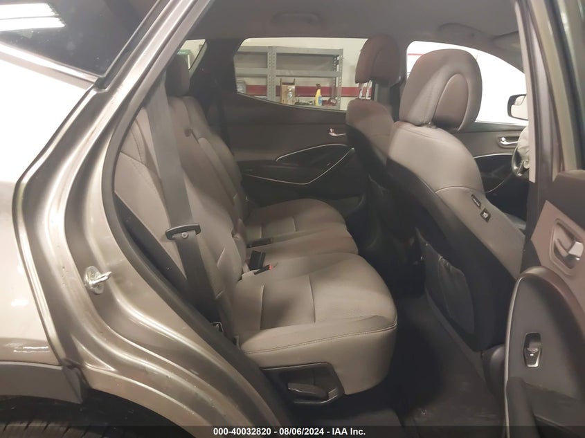 VIN 5XYZUDLB8HG421762 2017 HYUNDAI SANTA FE SPORT 2.4L