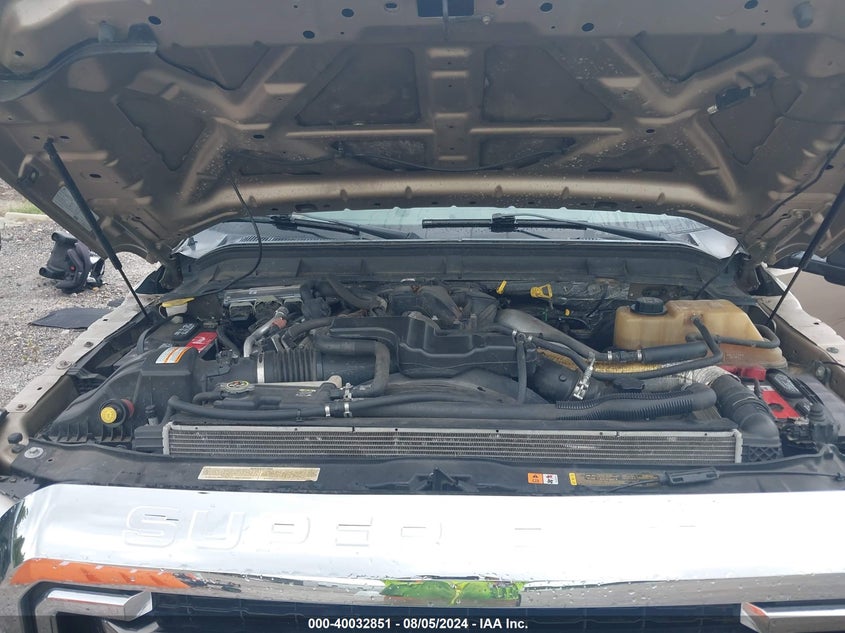 2011 Ford F-250 Lariat VIN: 1FT7W2BT6BEA66770 Lot: 40032851