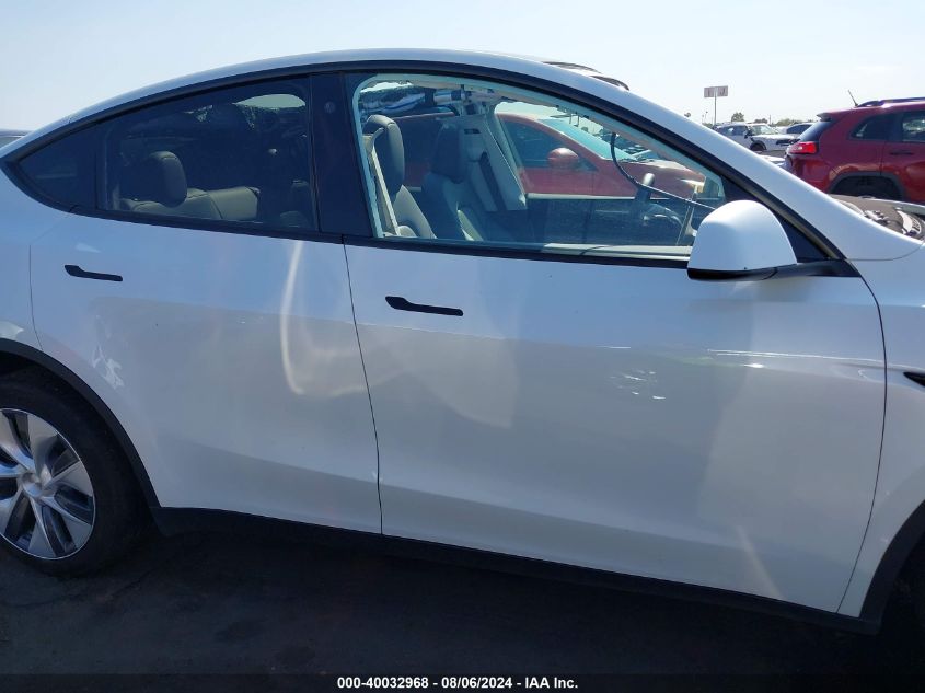 VIN 7SAYGDEE6PA075596 2023 TESLA MODEL Y
