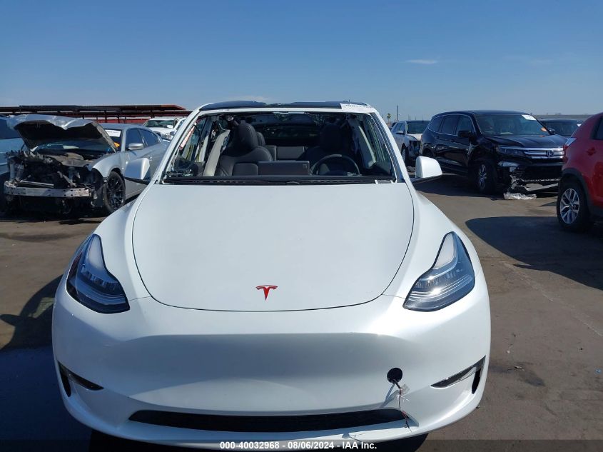 VIN 7SAYGDEE6PA075596 2023 TESLA MODEL Y