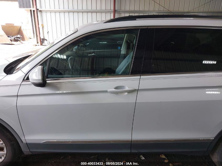 2018 Volkswagen Tiguan 2.0T Se/2.0T Sel VIN: 3VV3B7AX2JM020360 Lot: 40033433